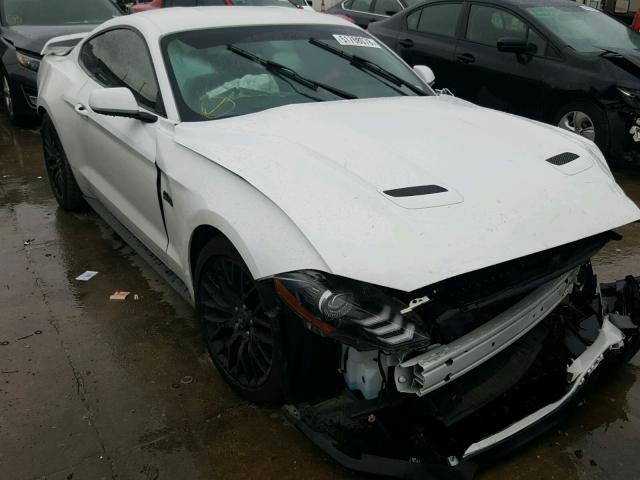 1FA6P8CF9J5122354 - 2018 FORD MUSTANG GT WHITE photo 1