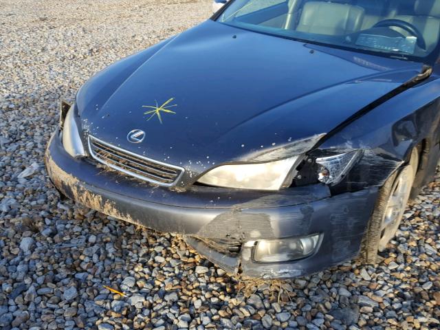 JT8BF28G2Y5099079 - 2000 LEXUS ES 300 GRAY photo 9