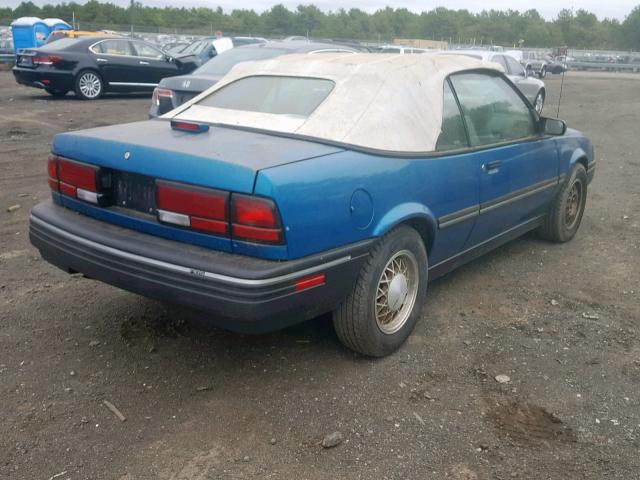 1G1JC34T3P7335958 - 1993 CHEVROLET CAVALIER R GREEN photo 4