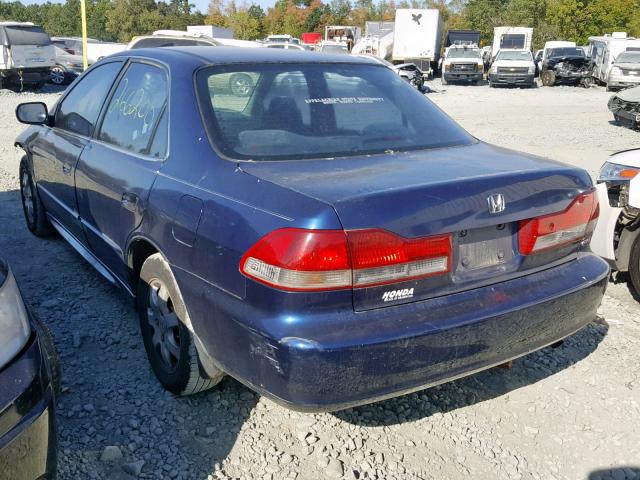 1HGCG56611A115012 - 2001 HONDA ACCORD EX BLUE photo 3