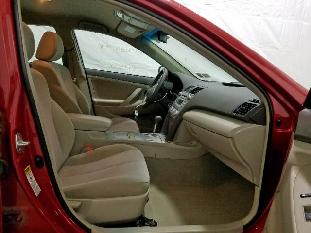 4T4BF3EK4BR214361 - 2011 TOYOTA CAMRY BASE RED photo 5