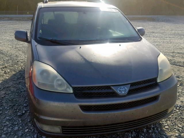 5TDZA22C95S228204 - 2005 TOYOTA SIENNA XLE GRAY photo 9