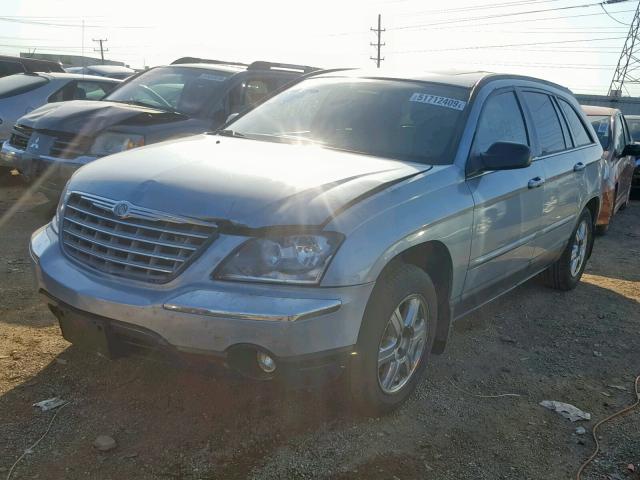 2C8GF68444R625762 - 2004 CHRYSLER PACIFICA SILVER photo 2