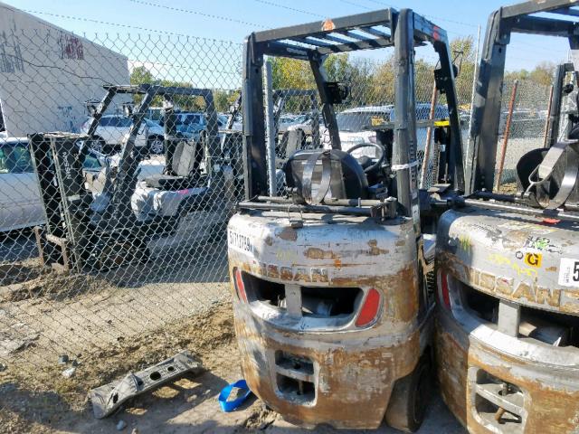 CP1F29W0469 - 2012 NISSAN FORKLIFT SILVER photo 4