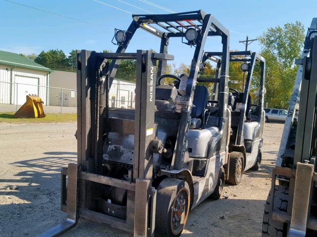 CP1F29W0668 - 2012 NISSAN FORKLIFT GRAY photo 2