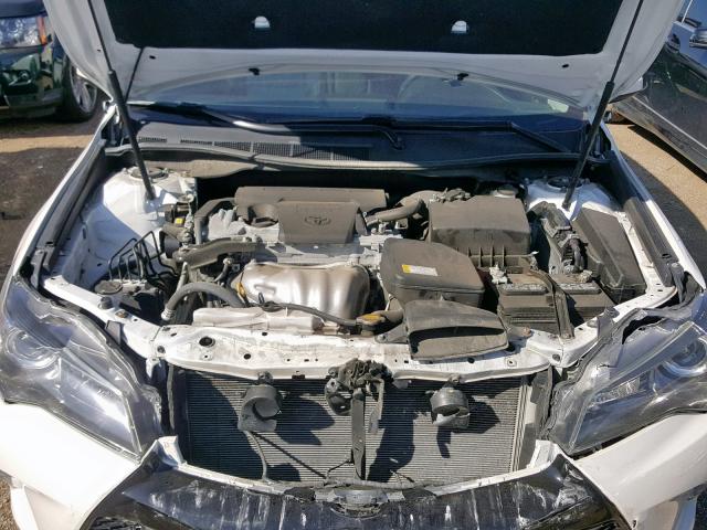 4T1BF1FK7GU502668 - 2016 TOYOTA CAMRY LE WHITE photo 7