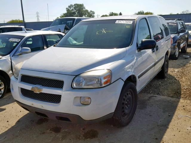 1GBDV13117D174616 - 2007 CHEVROLET UPLANDER I WHITE photo 2