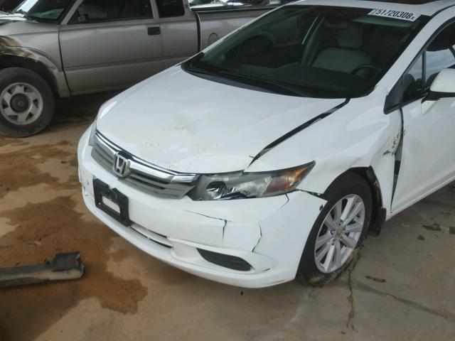 19XFB2F9XCE052432 - 2012 HONDA CIVIC EXL WHITE photo 9