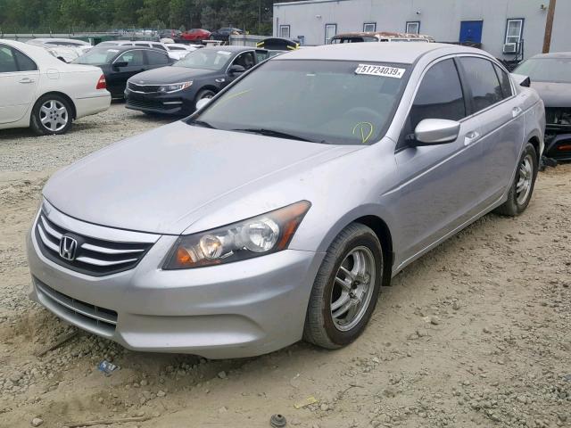 1HGCP2F41BA016995 - 2011 HONDA ACCORD LXP SILVER photo 2