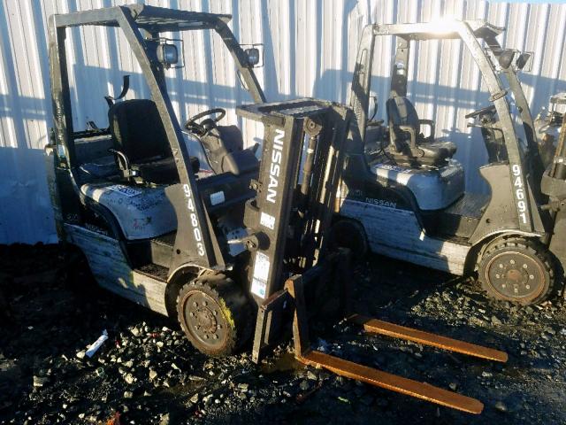 9P77442 - 2011 NISSAN FORKLIFT BLACK photo 1