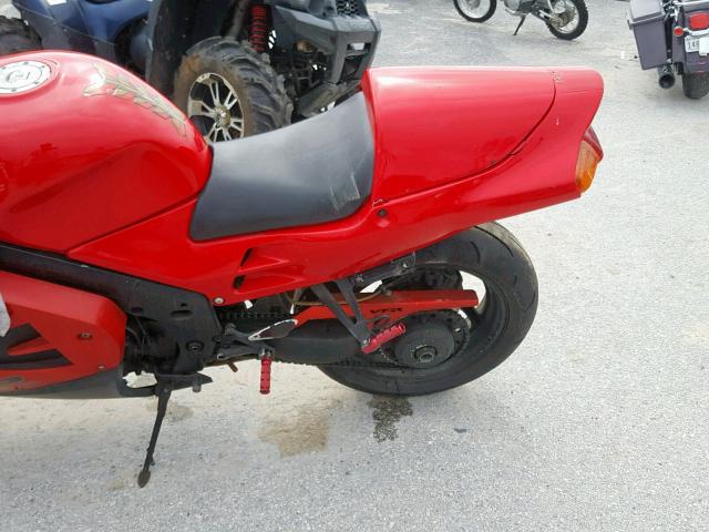 JH2RC3604TM601102 - 1996 HONDA VFR750 F RED photo 6