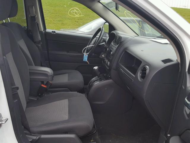 1J4NF1FB4BD282037 - 2011 JEEP COMPASS SP 白色 照片 5