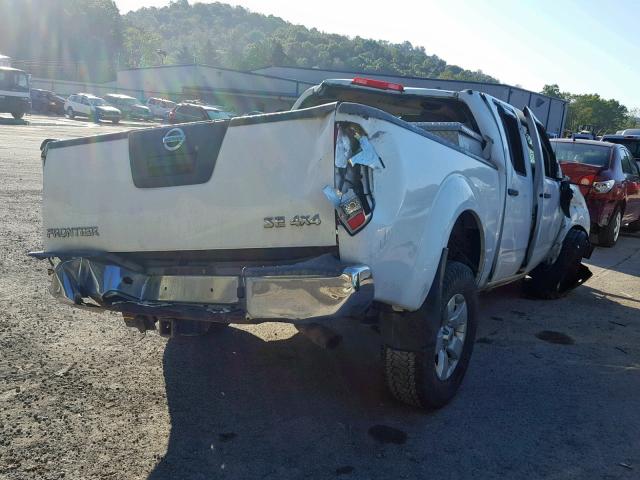 1N6AD0FV8AC417133 - 2010 NISSAN FRONTIER C WHITE photo 4