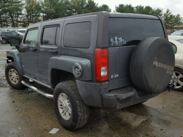 5GTEN13EX88103923 - 2008 HUMMER H3 GRAY photo 3