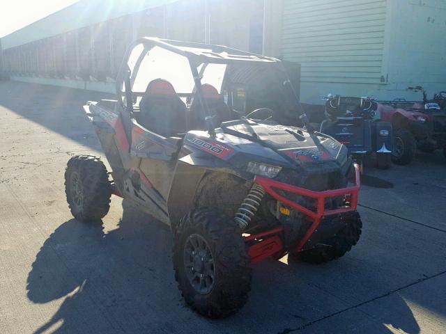 3NSVDE991HF793622 - 2017 POLARIS RZR XP 100 RED photo 1