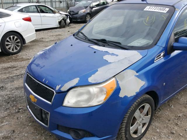 KL1TD66EX9B330423 - 2009 CHEVROLET AVEO LS BLUE photo 9