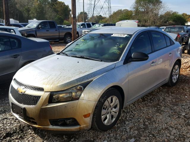 1G1PA5SH5E7396798 - 2014 CHEVROLET CRUZE LS SILVER photo 2