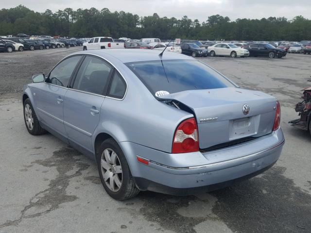 WVWRH63B52P226240 - 2002 VOLKSWAGEN PASSAT GLX BLUE photo 3