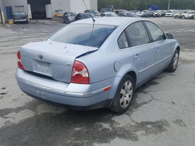 WVWRH63B52P226240 - 2002 VOLKSWAGEN PASSAT GLX BLUE photo 4