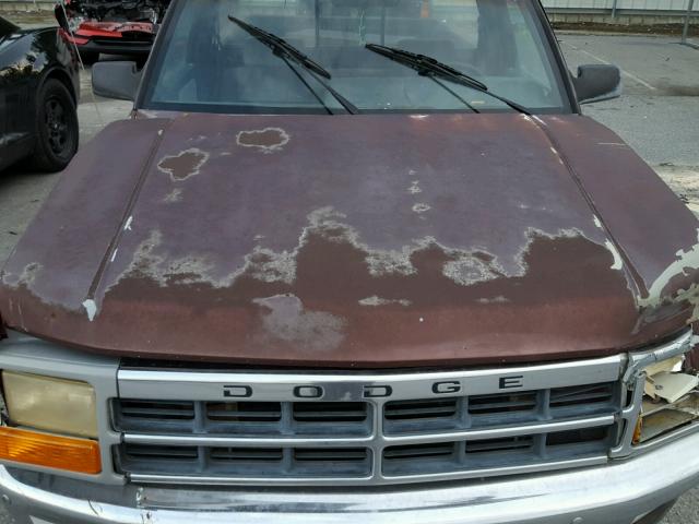 1B7FL26X5PS266050 - 1993 DODGE DAKOTA BROWN photo 7