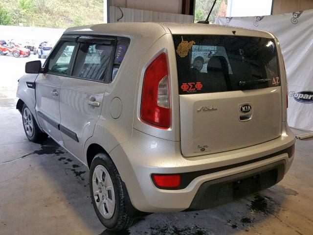 KNDJT2A57D7770310 - 2013 KIA SOUL SILVER photo 3