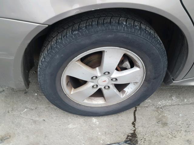 2G2WP552261283953 - 2006 PONTIAC GRAND PRIX BEIGE photo 9