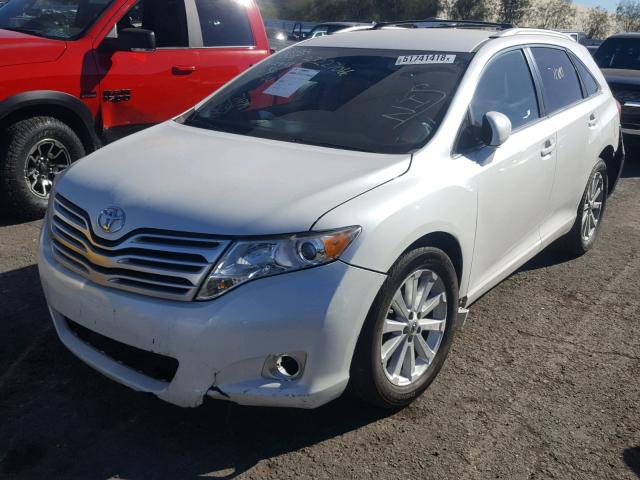 4T3ZA3BB8AU038240 - 2010 TOYOTA VENZA BASE WHITE photo 2