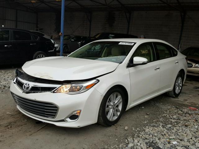 4T1BK1EB7DU025734 - 2013 TOYOTA AVALON BAS WHITE photo 2