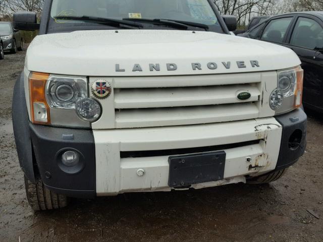 SALAG25408A467165 - 2008 LAND ROVER LR3 HSE WHITE photo 9