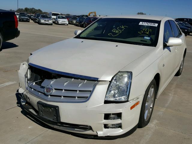 1G6DW677850163690 - 2005 CADILLAC STS WHITE photo 2