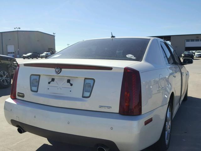 1G6DW677850163690 - 2005 CADILLAC STS WHITE photo 4