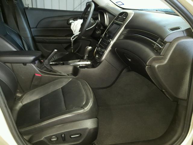 1G11E5SA1GF107843 - 2016 CHEVROLET MALIBU LIM 棕色 照片 5