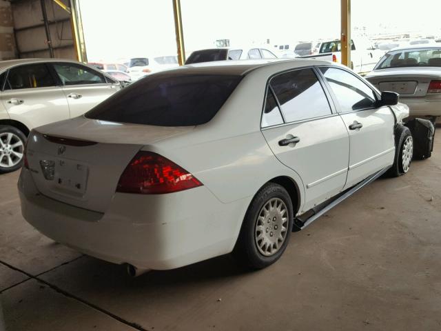 JHMCM56136C008257 - 2006 HONDA ACCORD VAL WHITE photo 4