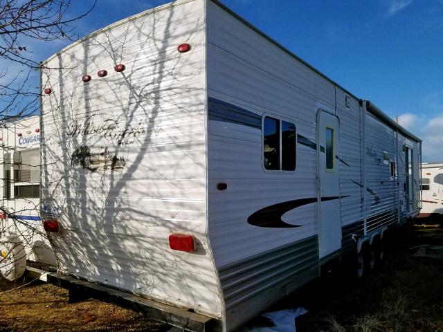 19LBA02V19A095860 - 2009 TRAIL KING TRAILER WHITE photo 4