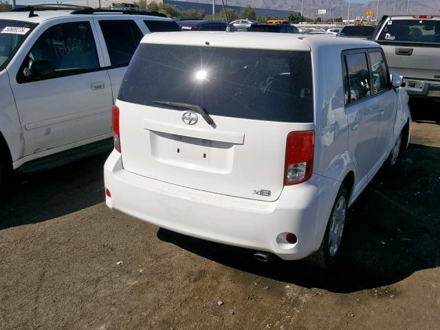 JTLZE4FE7B1122715 - 2011 TOYOTA SCION XB Weiß Foto 4