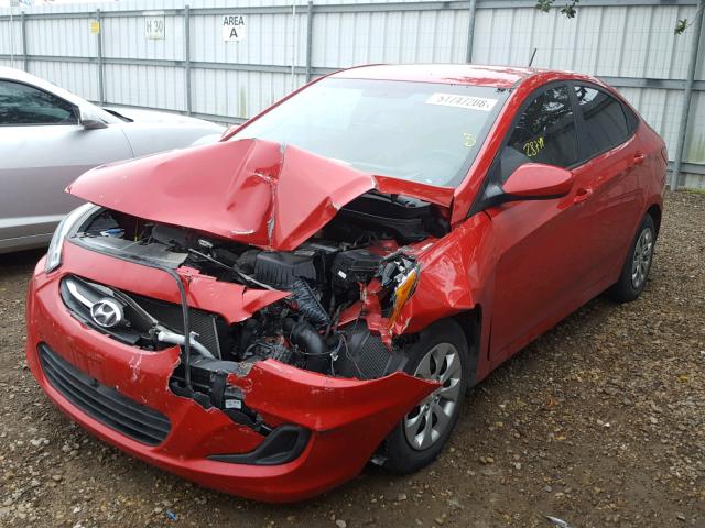 KMHCT4AEXGU123633 - 2016 HYUNDAI ACCENT SE RED photo 2