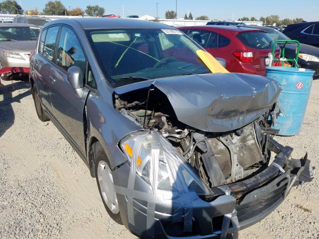 3N1BC13E09L366198 - 2009 NISSAN VERSA S SILVER photo 1