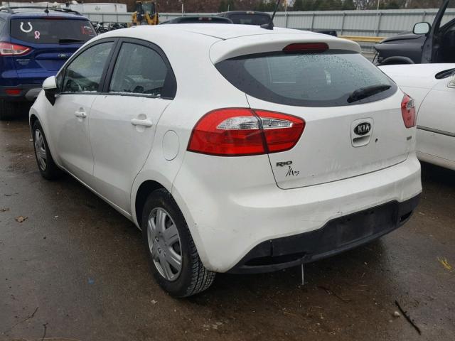 KNADM5A37D6145726 - 2013 KIA RIO LX WHITE photo 3