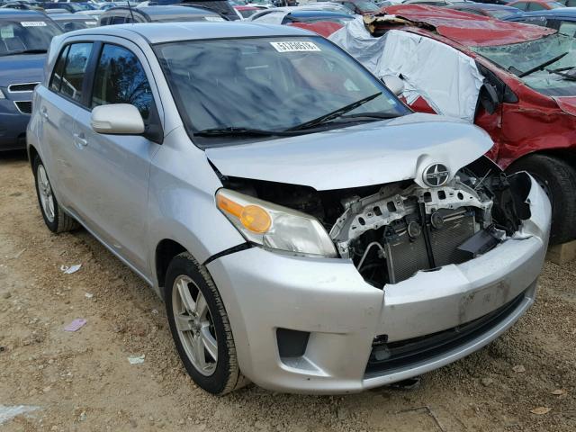 JTKKU10479J040999 - 2009 TOYOTA SCION XD SILVER photo 1