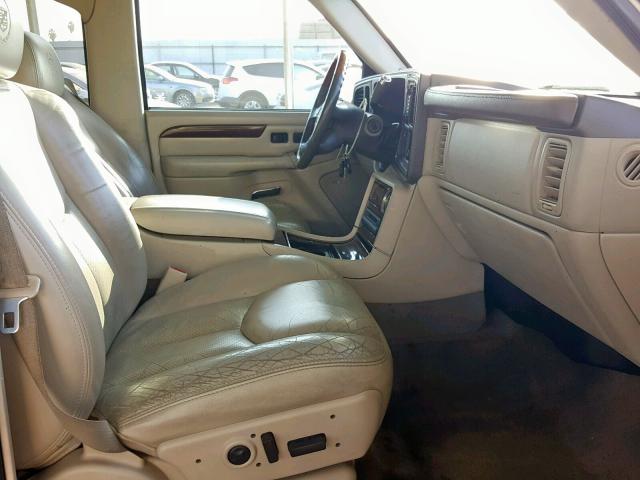 1GYEK63N24R298752 - 2004 CADILLAC ESCALADE L WHITE photo 5