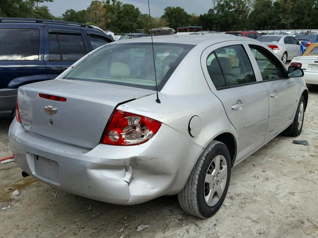 1G1AL55F977399863 - 2007 CHEVROLET COBALT LT GRAY photo 4