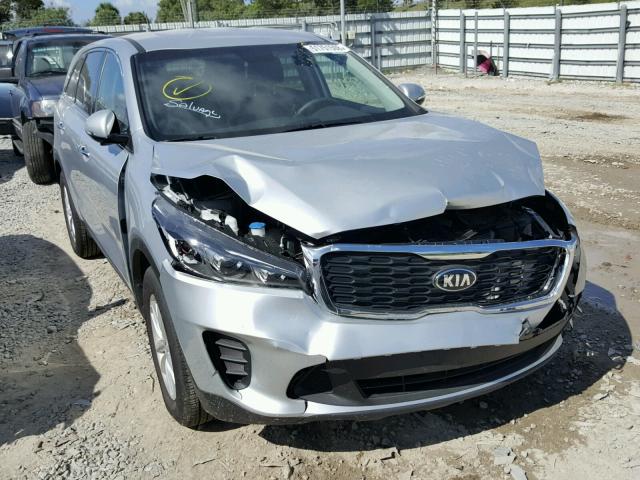 5XYPG4A5XKG484171 - 2019 KIA SORENTO LX SILVER photo 1