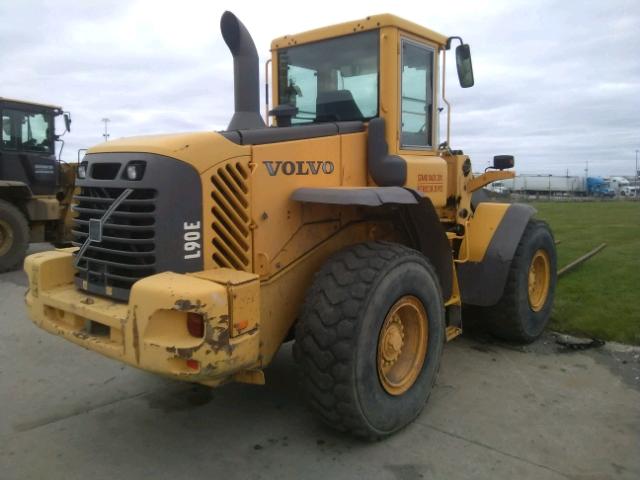 L90EV21069 - 2004 VOLVO L90E YELLOW photo 4