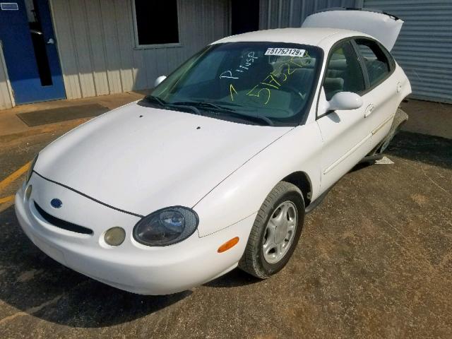 1FALP52U9VA303498 - 1997 FORD TAURUS GL WHITE photo 2