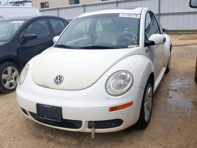 3VWFW31C08M512771 - 2008 VOLKSWAGEN NEW BEETLE თეთრი ფოტო 2