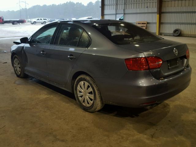 3VW2K7AJ4CM361569 - 2012 VOLKSWAGEN JETTA BASE GRAY photo 3