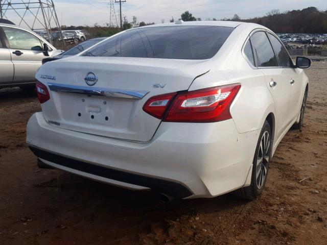 1N4AL3AP5HC484448 - 2017 NISSAN ALTIMA 2.5 WHITE photo 4