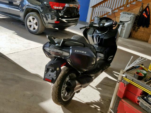 WB10C1505JZ316168 - 2018 BMW C650 GT Blau Foto 4