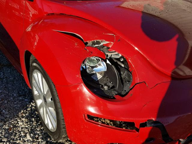 3VWRF31Y28M402698 - 2008 VOLKSWAGEN NEW BEETLE RED photo 9