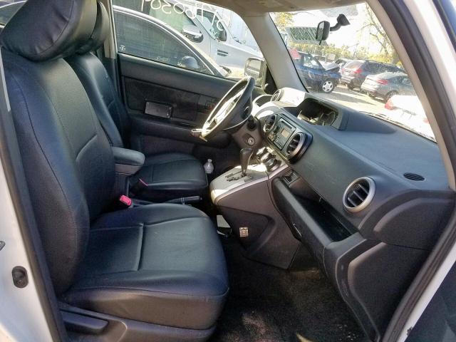 JTLZE4FE6DJ036699 - 2013 TOYOTA SCION XB Ақ фото 5